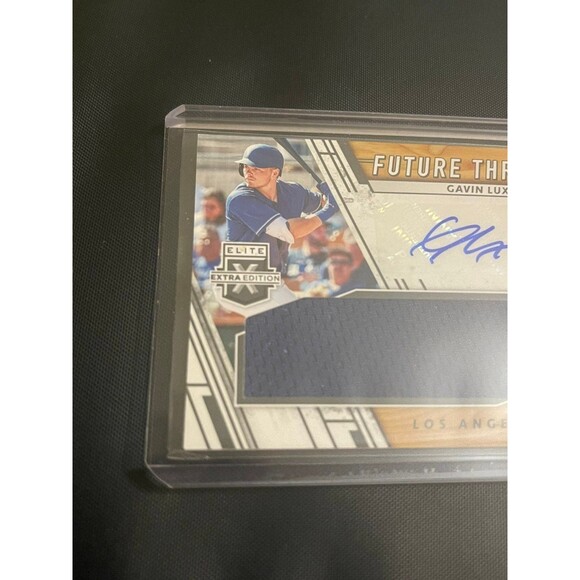 2019 PANINI ELITE EXTRA‎ EDITION GAVIN LUX AUTO JERSEY #/199 FUTURE THREADS - Picture 2 of 6